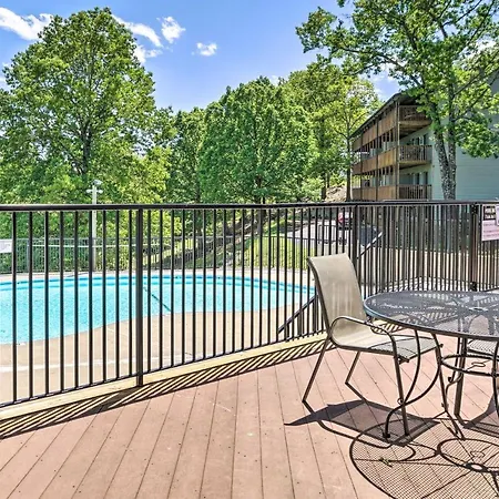 Inviting Branson West Condo With Pool Access Esterno foto