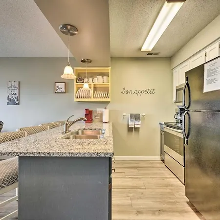 Inviting Branson West Condo With Pool Access Esterno foto