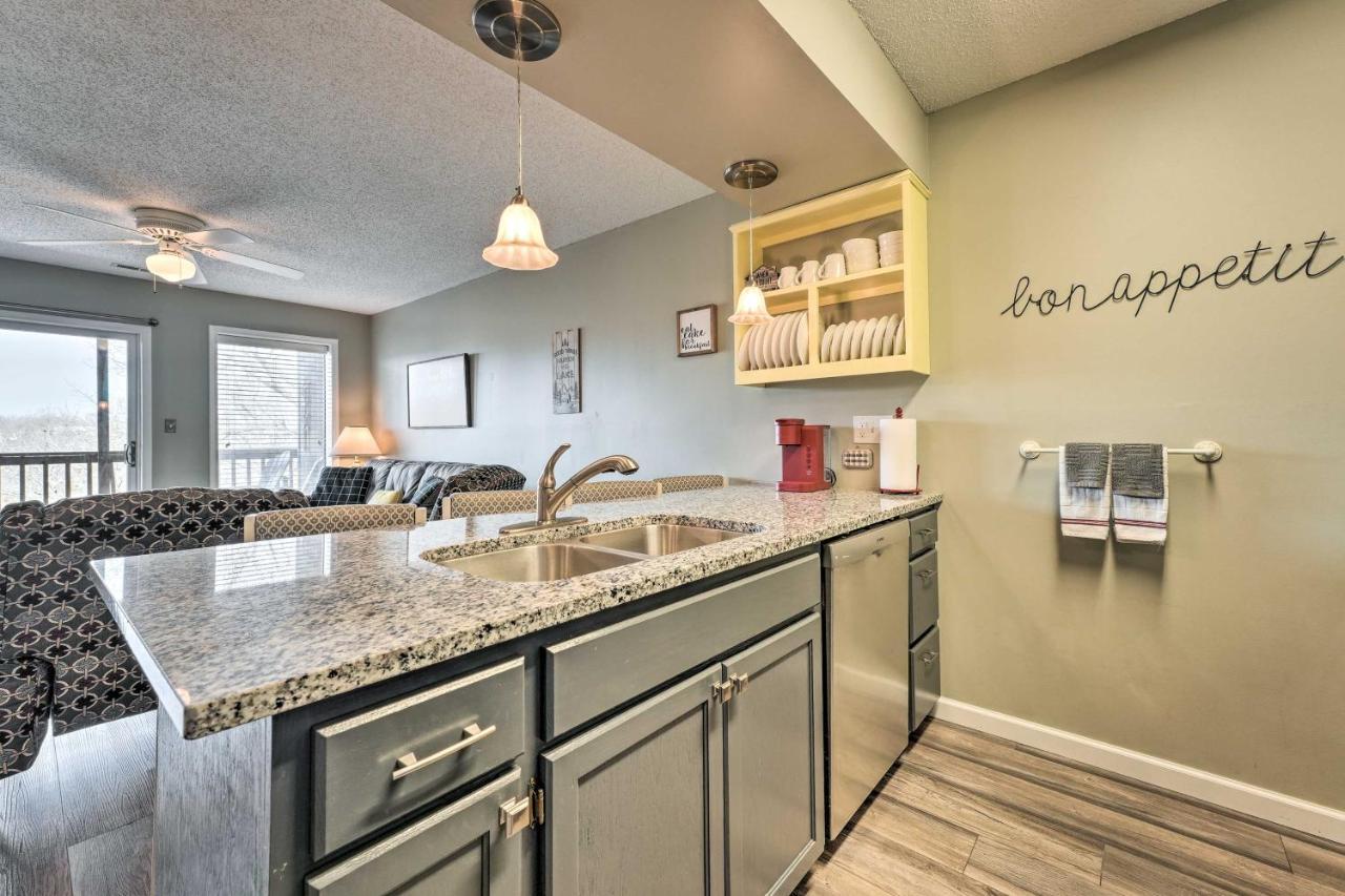 Apartment Inviting With Pool Access Branson West